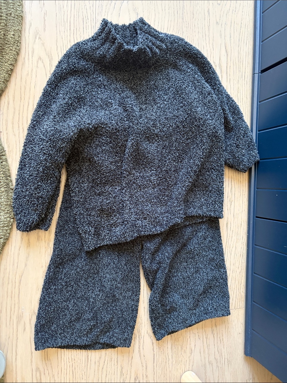 7AM Enfant girls fuzzy loungewear set - 3-4T